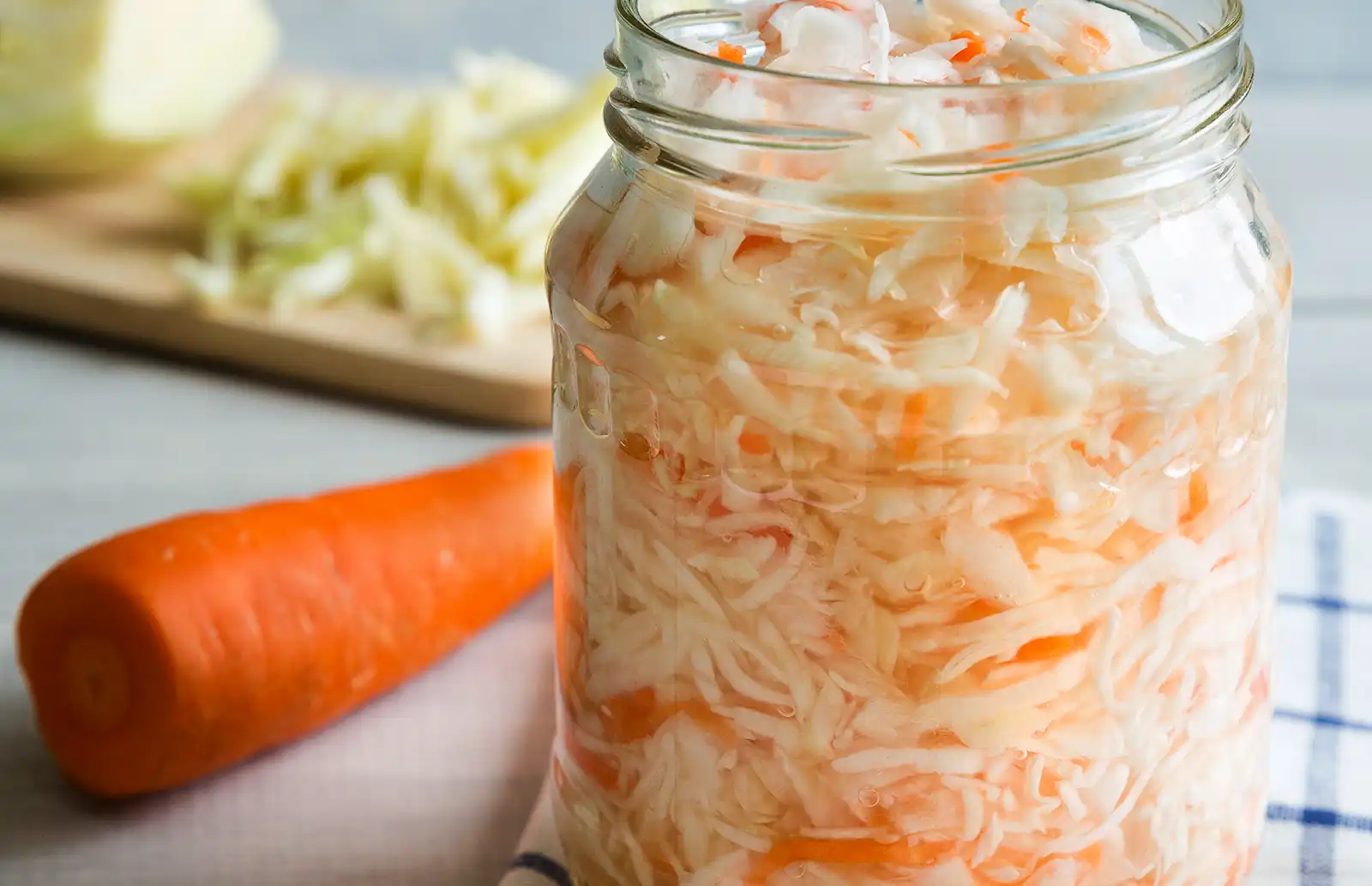 Кисело зеле с моркови